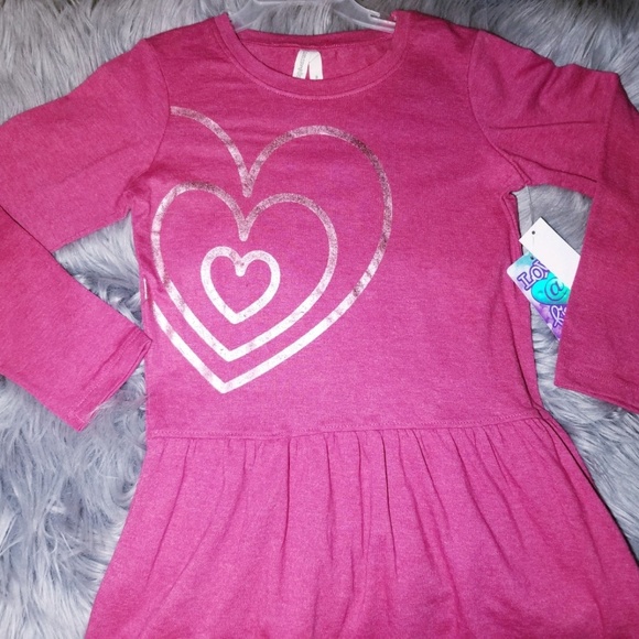 Cute long sleeved top with heart - Picture 3 of 3